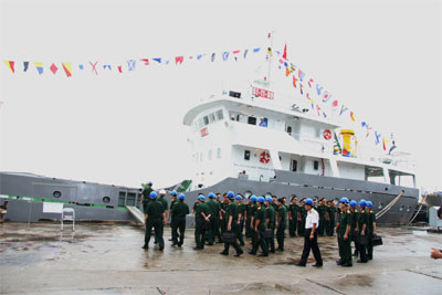 Công ty đóng tàu Hồng Hà bàn giao tàu mới cho Cục Vận tải