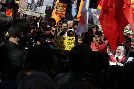 Quốc hội Thổ Nhĩ Kỳ cho phép triển khai quân chống IS tại I-rắc và Xy-ri