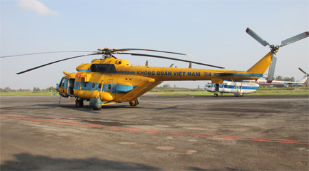 Mi171 tìm kiếm máy bay tại khu vực rừng U Minh