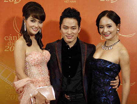 Nghệ sĩ bên thảm đỏ Cánh diều 2013