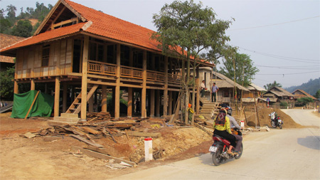 Con đường “đánh thức” vùng Tây Bắc