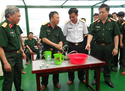 Trường Sa luôn vững niềm tin