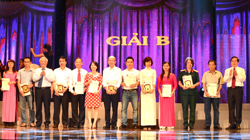 Giải báo chí quốc gia lần thứ VIII: Thêm một 