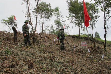 Nỗ lực rà phá bom, mìn, bảo vệ môi trường sinh thái