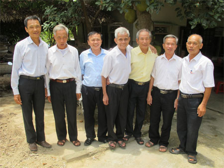 Bài 2: Hành trình tìm về câu chuyện anh dũng