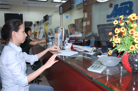 Một góc nhìn khác về phí ATM