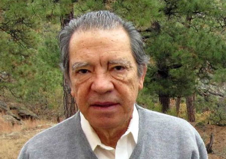 Nhà khoa học bất mãn hay kẻ phản bội?