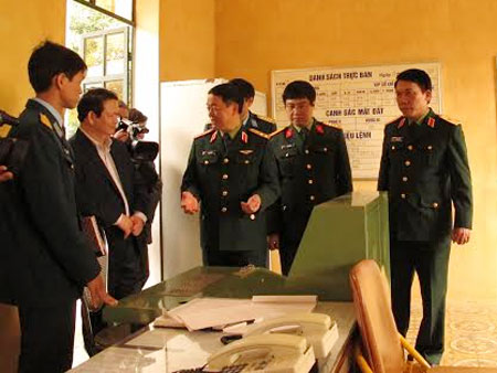 Thượng tướng Lê Hữu Đức thăm và làm việc tại tỉnh Lào Cai