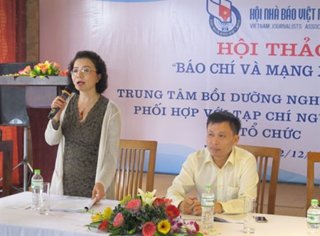 Hội thảo “Báo chí và mạng xã hội”