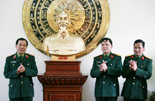 Thượng tướng Mai Quang Phấn thăm, chúc Tết Sư đoàn 308
