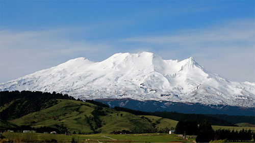 Đến nơi Chúa Nhẫn ra đời