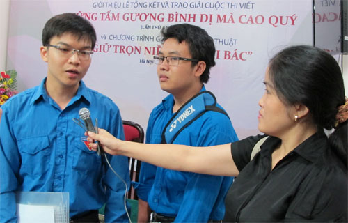 Giáo dục, bồi dưỡng tình cảm thẩm mỹ cho thanh thiếu niên