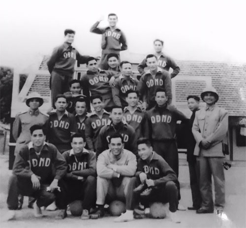 Bài 1: Tìm lời giải cho bài toán khó