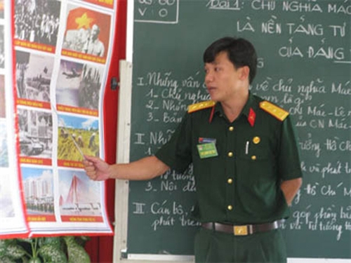 “Lớn lên” trong vòng tay tổ chức