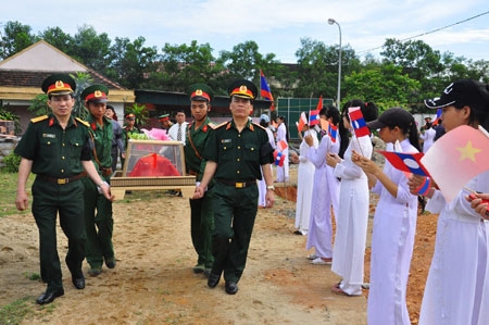 Liệt sĩ Trần Trọng Tòng an táng ban đầu tại La Hay, Mường Phìn (Lào)