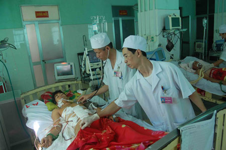 Cấp cứu thành công một ca bị vật nhọn đâm xuyên phổi