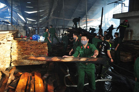 Quân đội và các lực lượng vũ trang luôn sẵn sàng