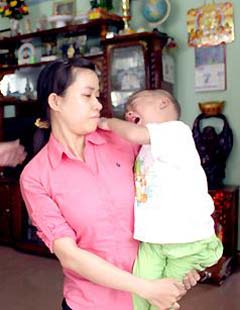 Gác niềm riêng, anh lên đường