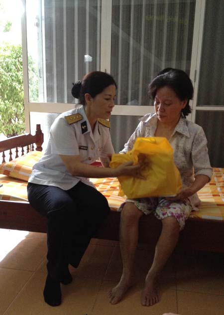 San sẻ yêu thương