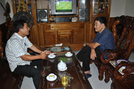 Anh vẫn cùng hành quân...