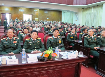 Quân khu 4 gặp mặt cán bộ cao cấp quân đội nghỉ hưu trên địa bàn