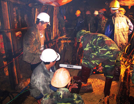 Gấp rút triển khai phương án cứu hộ mới 