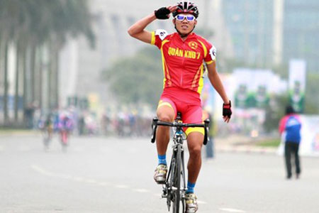 Tiểu tướng Huỳnh Thanh Tùng