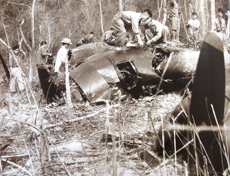 Bắn rơi “Pháo đài bay đặc biệt”