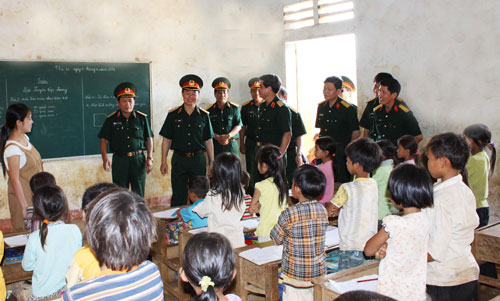 Dựng lớp, mở trường ở Binh đoàn 16