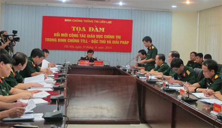 Tạo đột phá trong đổi mới công tác giáo dục chính trị ở Binh chủng TTLL