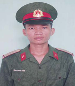 Trung sĩ không tham của rơi