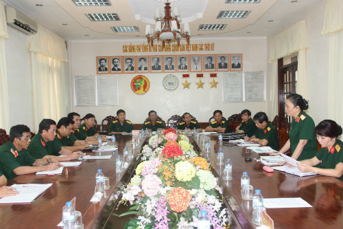 Tiếp tục thực hiện thí điểm chăm sóc sức khỏe quân nhân tại ngũ theo hình thức bảo hiểm y tế