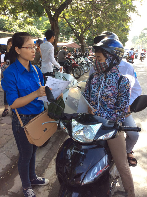 Hơn 730.000 thí sinh đến làm thủ tục thi đại học đợt 2