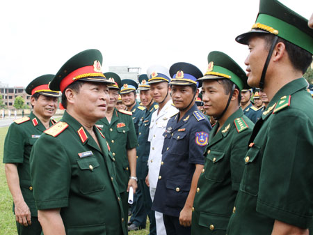 Thượng tướng Ngô Xuân Lịch dự lễ khai giảng tại Học viện Chính trị