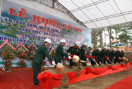 Khởi công xây nhà công vụ của Học viện Lục quân 