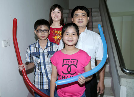 Cổ động viên... nhà