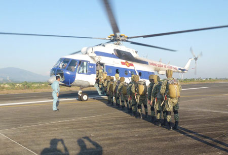 Đột phá vào các nội dung huấn luyện mới và khó