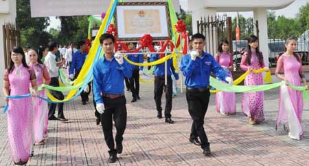 Sức vươn Nhơn Trạch