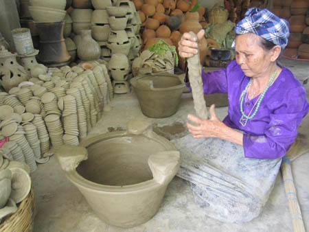 Gốm Bàu Trúc trước nguy cơ thất truyền