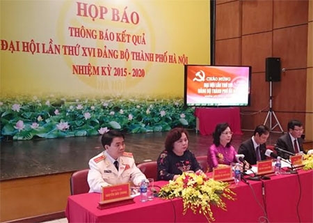 Đồng chí Nguyễn Đức Chung, Phó bí thư Thành ủy Hà Nội được giới thiệu vào chức danh Chủ tịch UBND thành phố