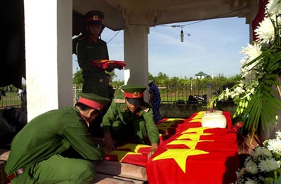 Đồng chí Nguyễn Hữu Quý hy sinh khi đánh đồn Cần Lê (Tây Ninh)