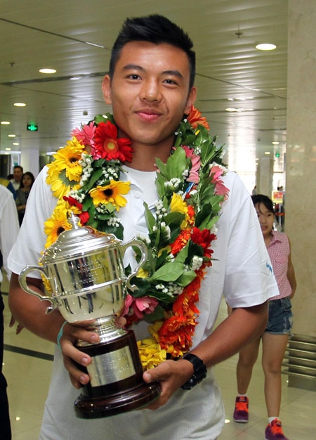 Tennis World USA ca ngợi Lý Hoàng Nam