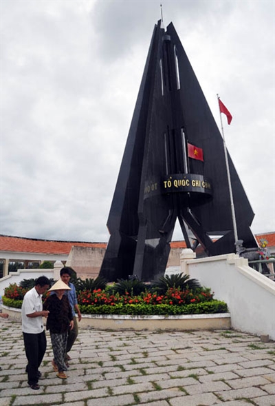 Đồng chí Nguyễn Duy Thơ được an táng tại Phu Kha, bản Trồ (Lào)