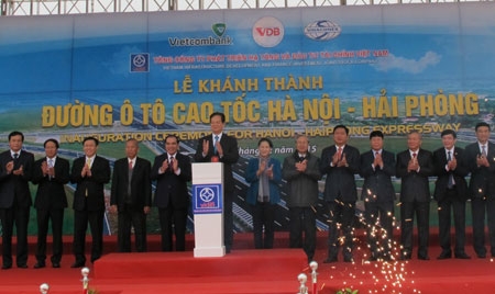 Khánh thành toàn tuyến đường ô tô cao tốc Hà Nội - Hải Phòng