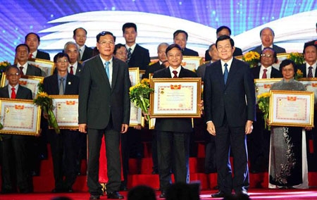 Hết mình vì sự nghiệp “trồng người”