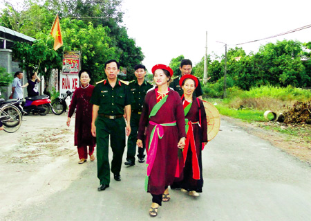 Văn hóa làng trên biên giới Tây Nam