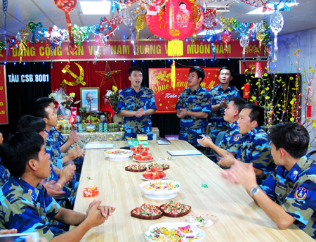 Đón Giao thừa trên tàu Cảnh sát biển