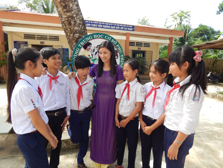 Cô tiên của những học trò nghèo