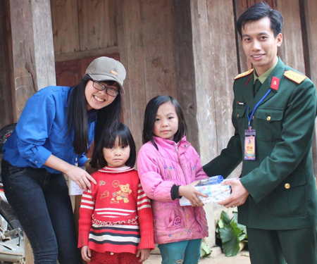 Mùa tình nguyện đầu tiên