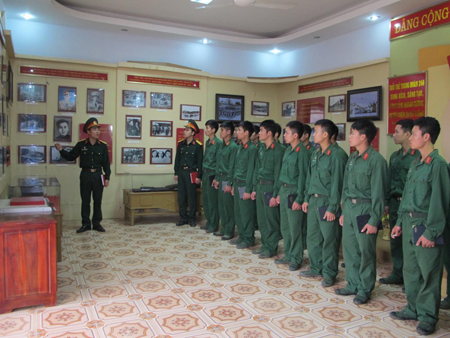 Viết tiếp truyền thống của chi đoàn đầu tiên